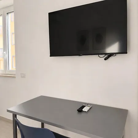 Five Apartmán *