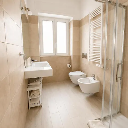 Apartmán Five Fondi